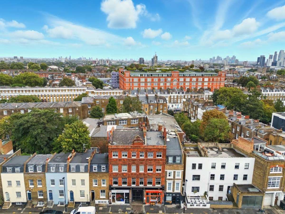 Office in London - photo 2