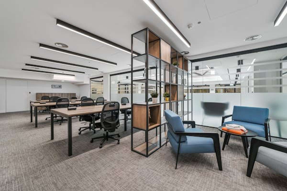 Office in London - photo 3