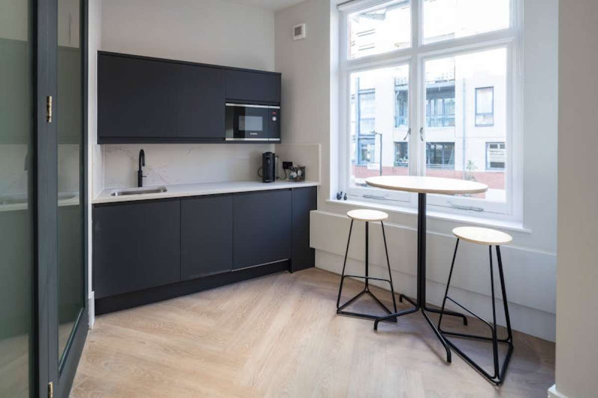 Office in London - photo 3