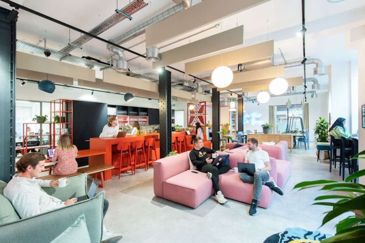 Office in London - photo 3