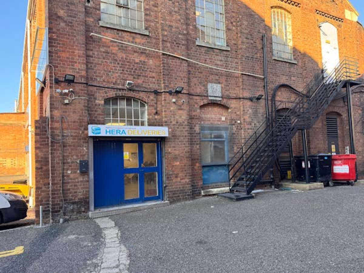 Office in Worcester - photo 2
