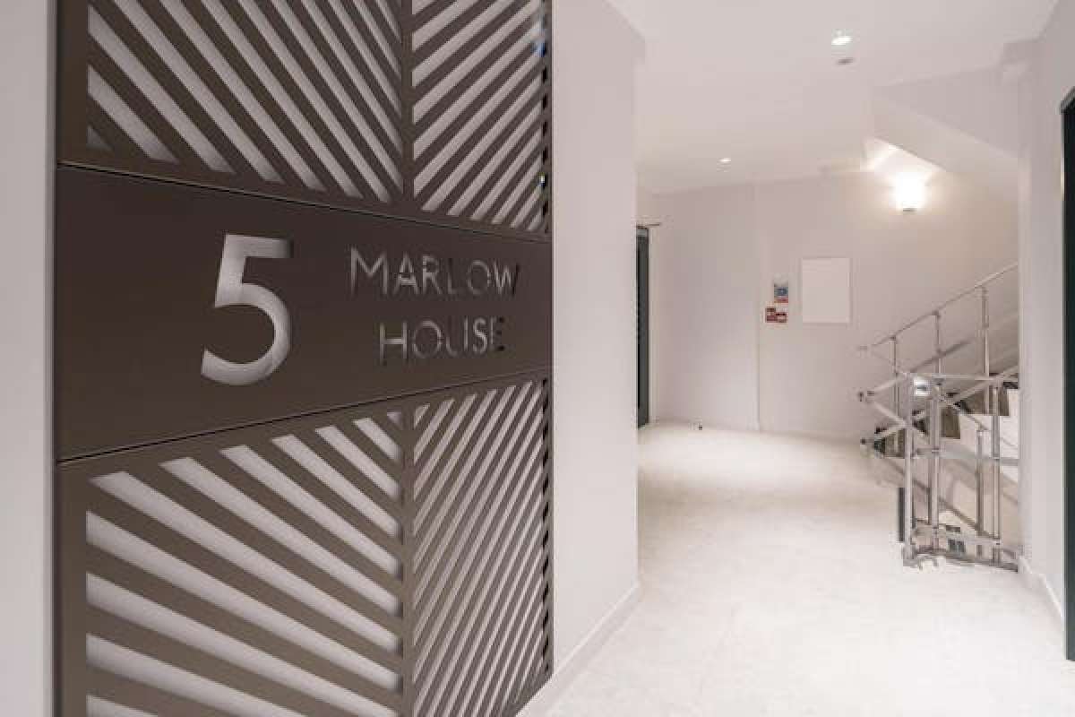 Office in London - photo 4