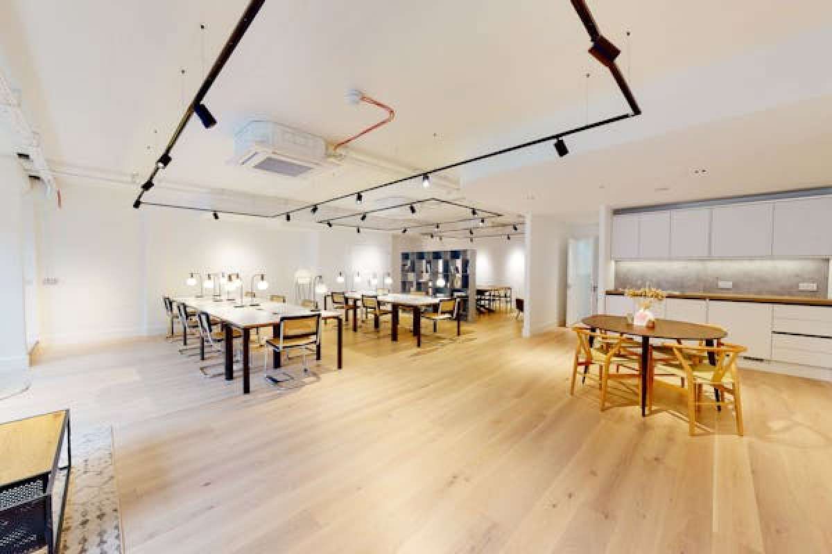 Office in London - photo 3