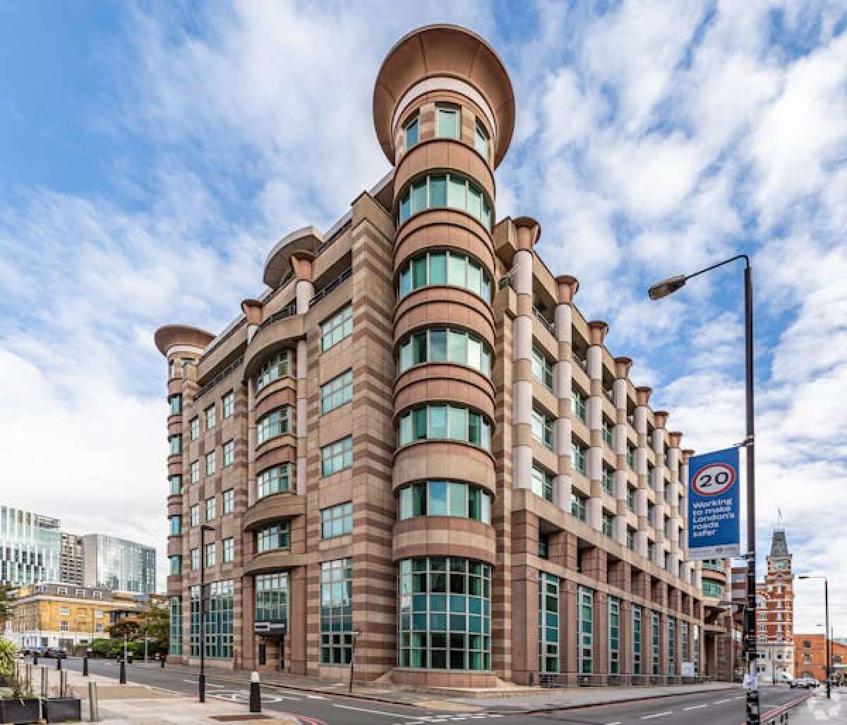 Office To Let, London
