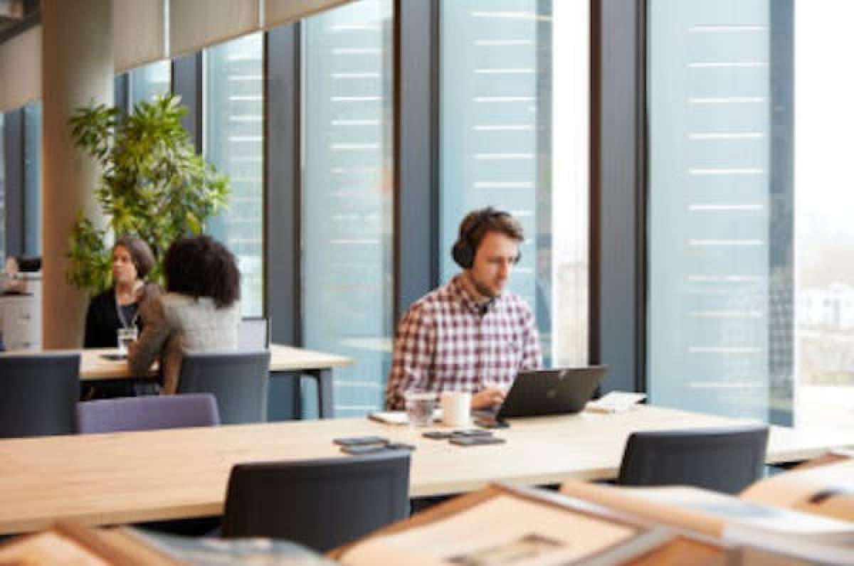 Office in London - photo 3