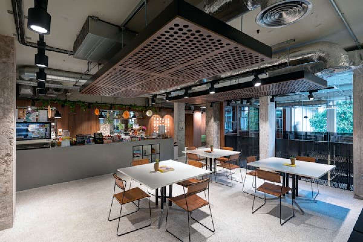 Office in Manchester - photo 4