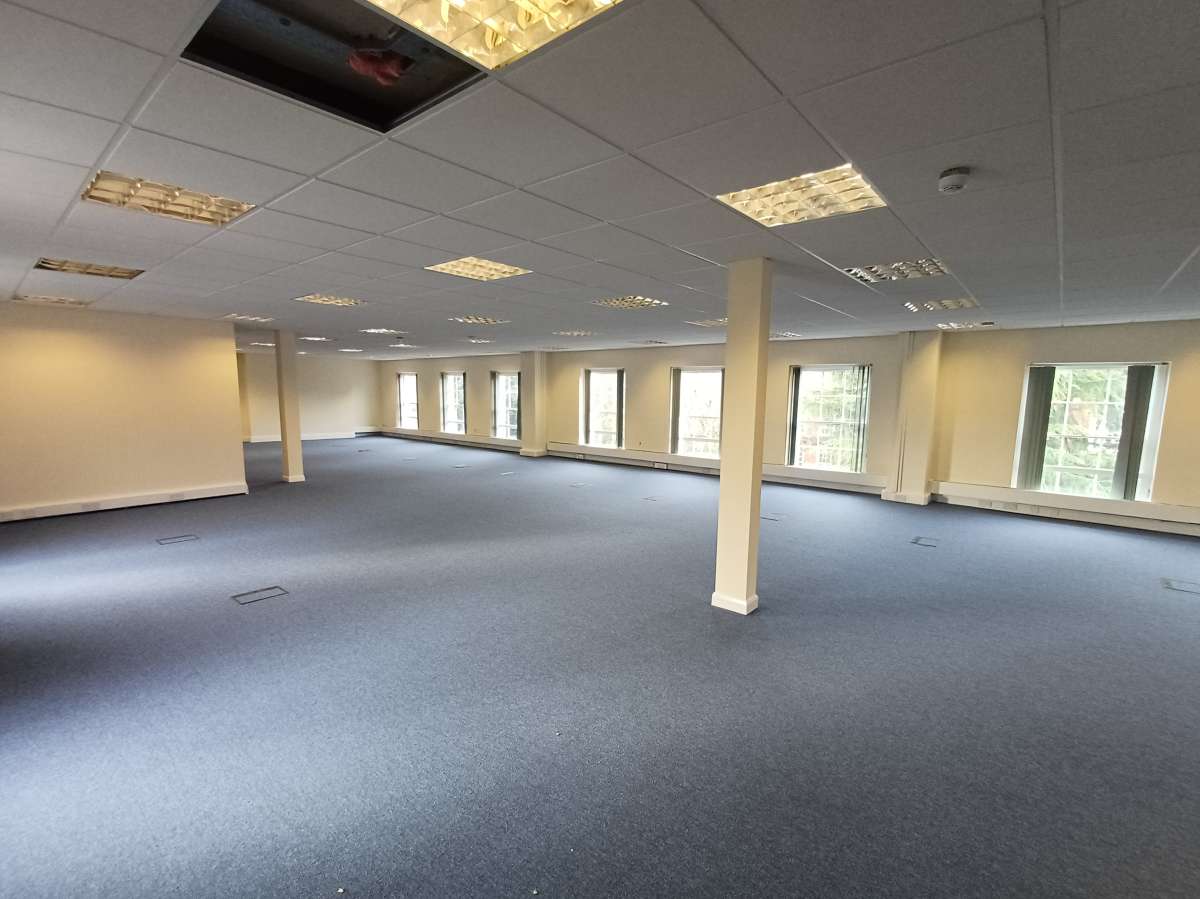 Office in Exeter - photo 4