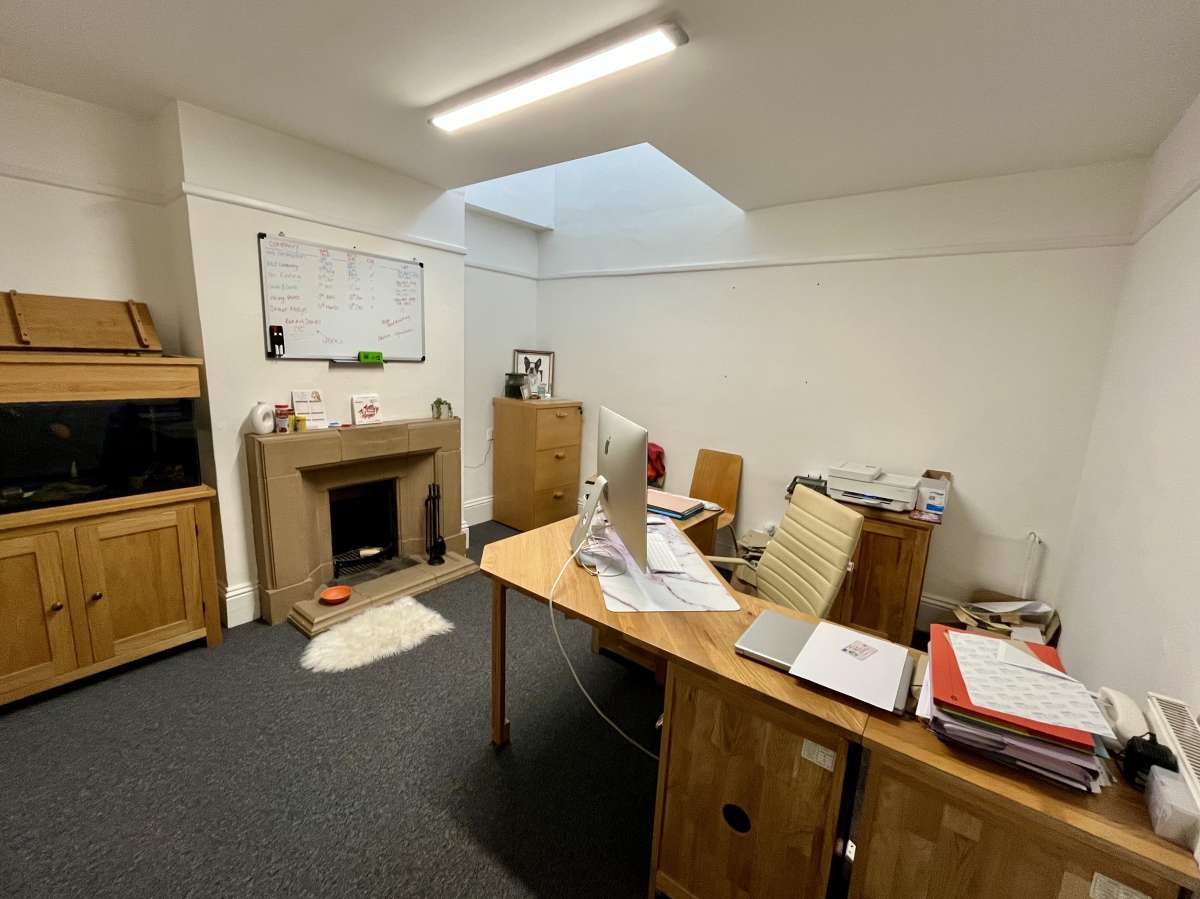 Office in Waterlooville - photo 2