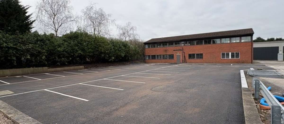 Office in Nottingham - photo 2