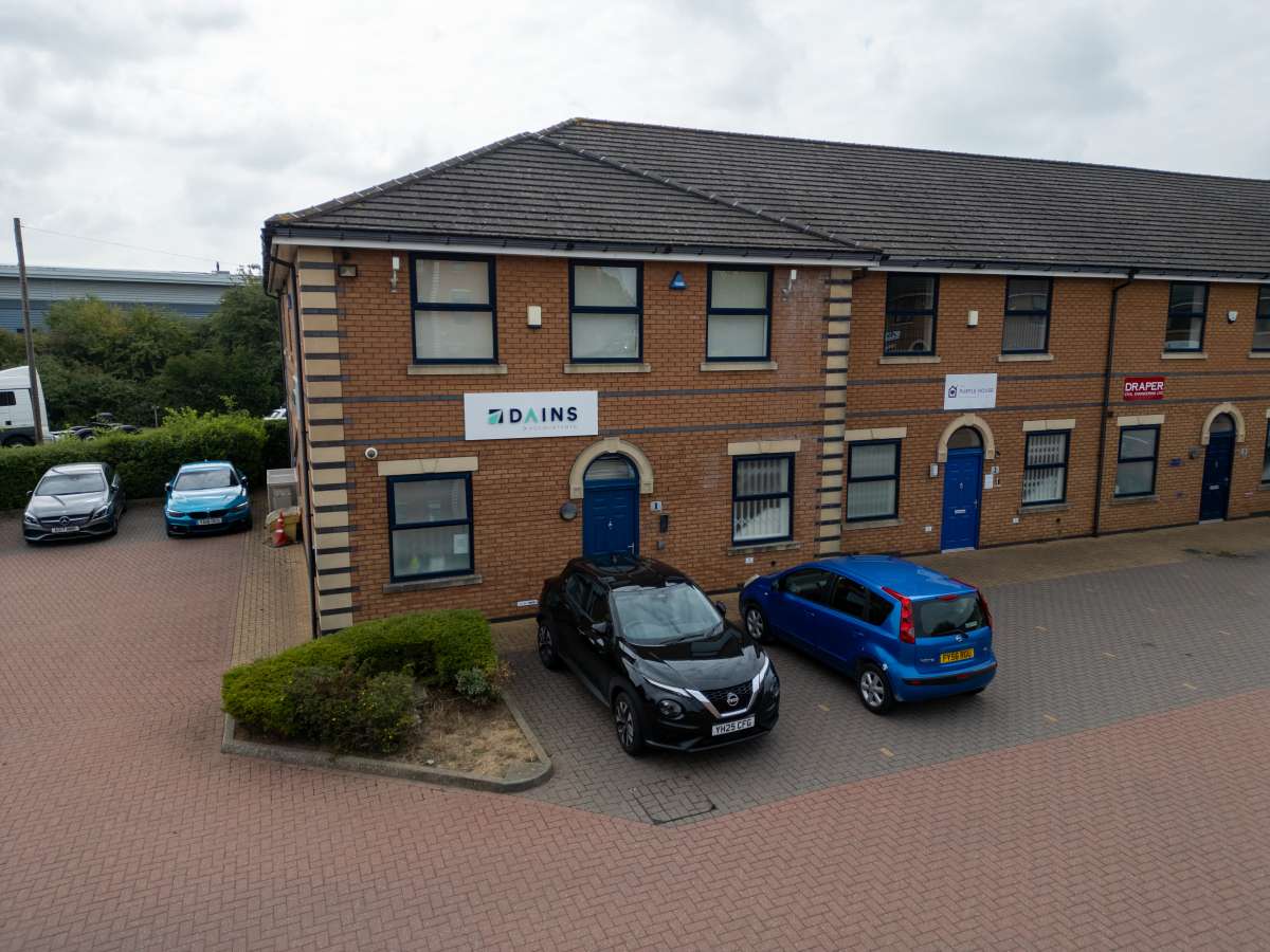 Office To Let Or For Sale, Rugby