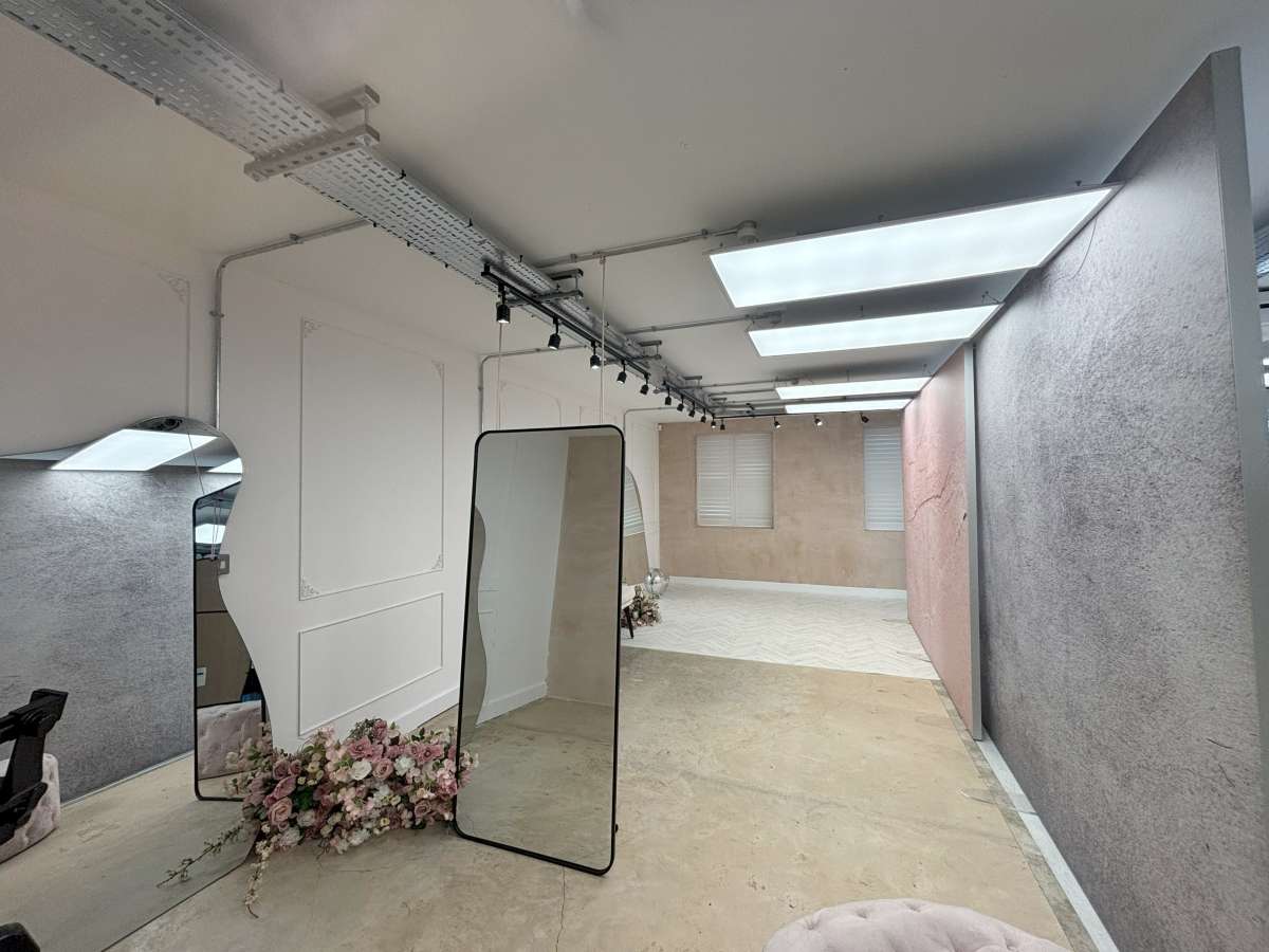 Office in Halifax - photo 3