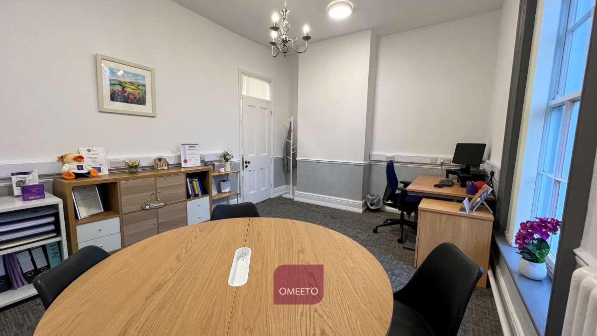 Office in Nottingham - photo 3