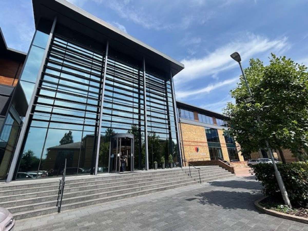 Office To Let, Staines