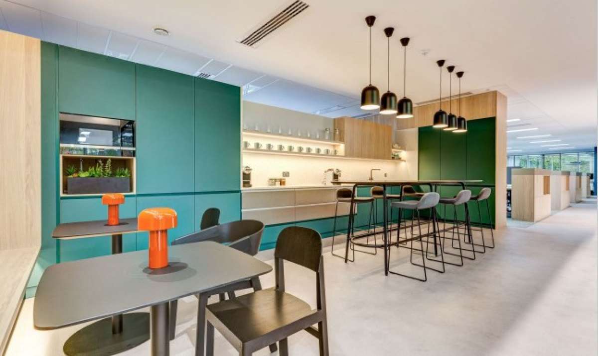 Office in Abingdon Science Park - photo 4