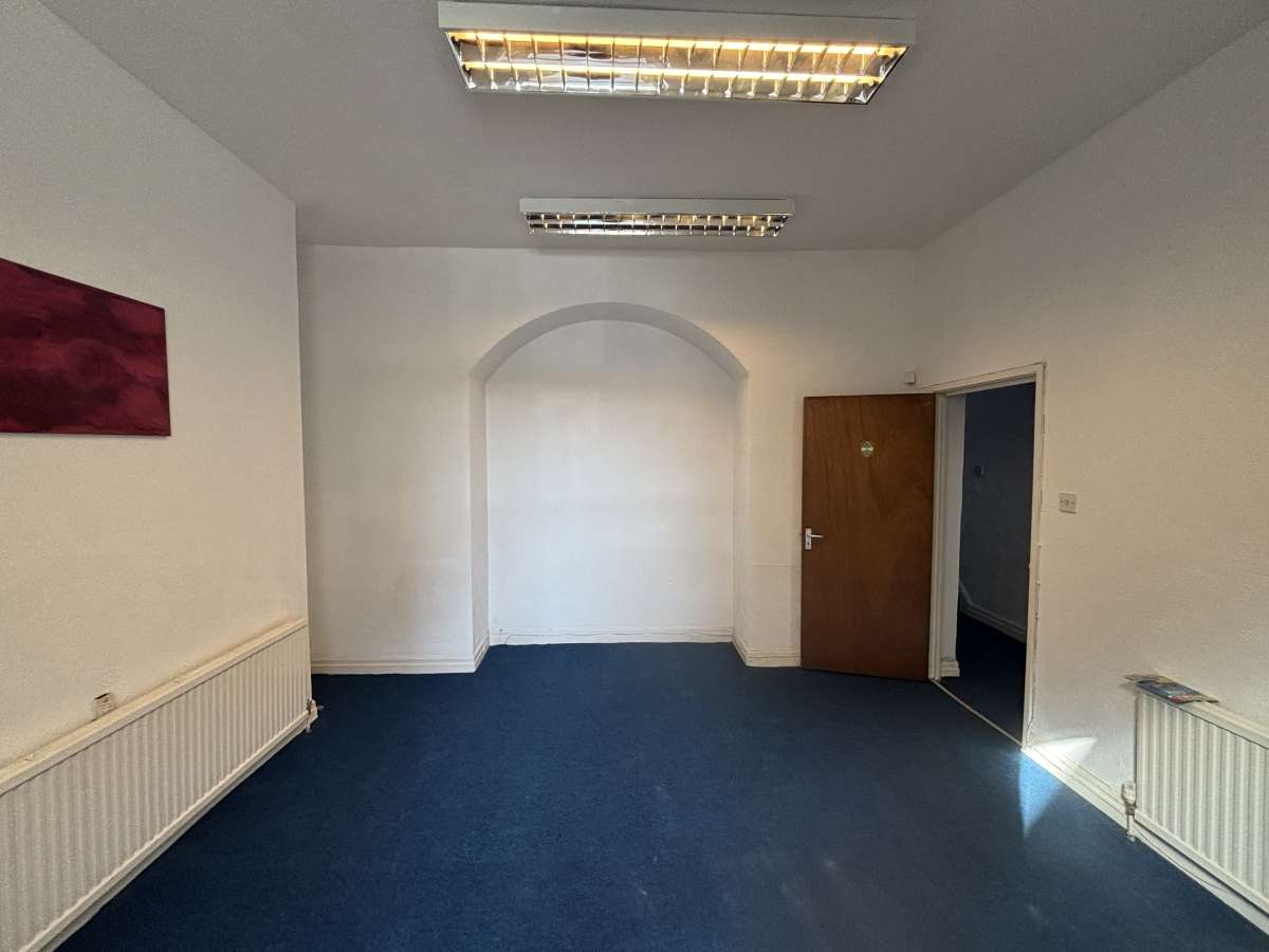 Office in Halifax - photo 2