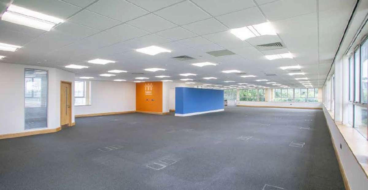 Office in Chippenham - photo 3