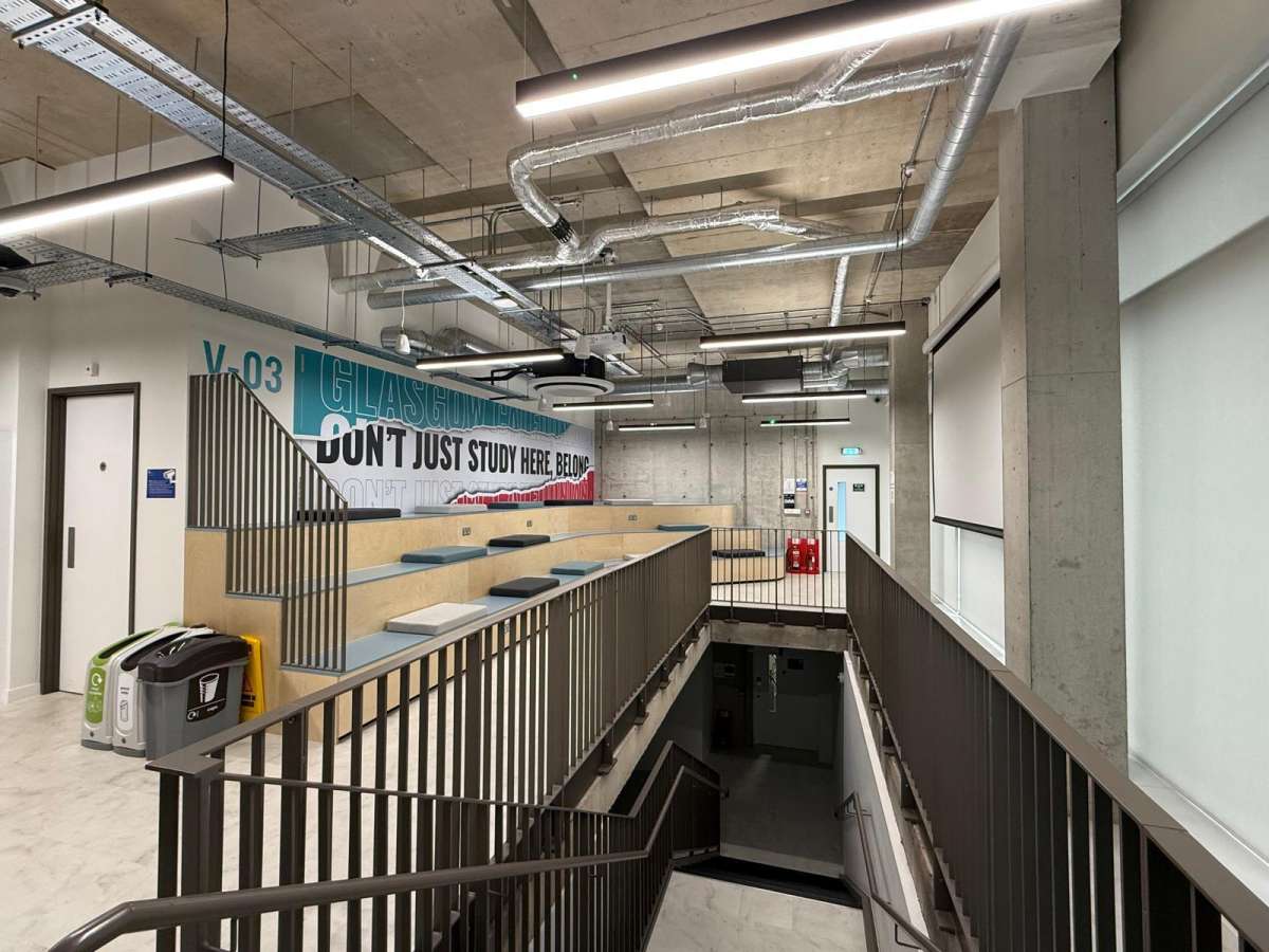 Office in London - photo 4