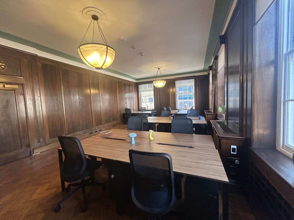 Office in Bromley - photo 3