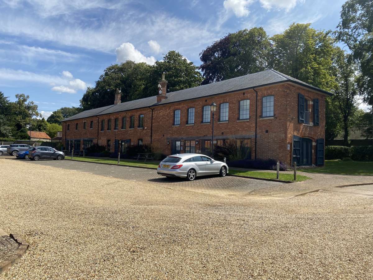 Office To Let, Buckminster