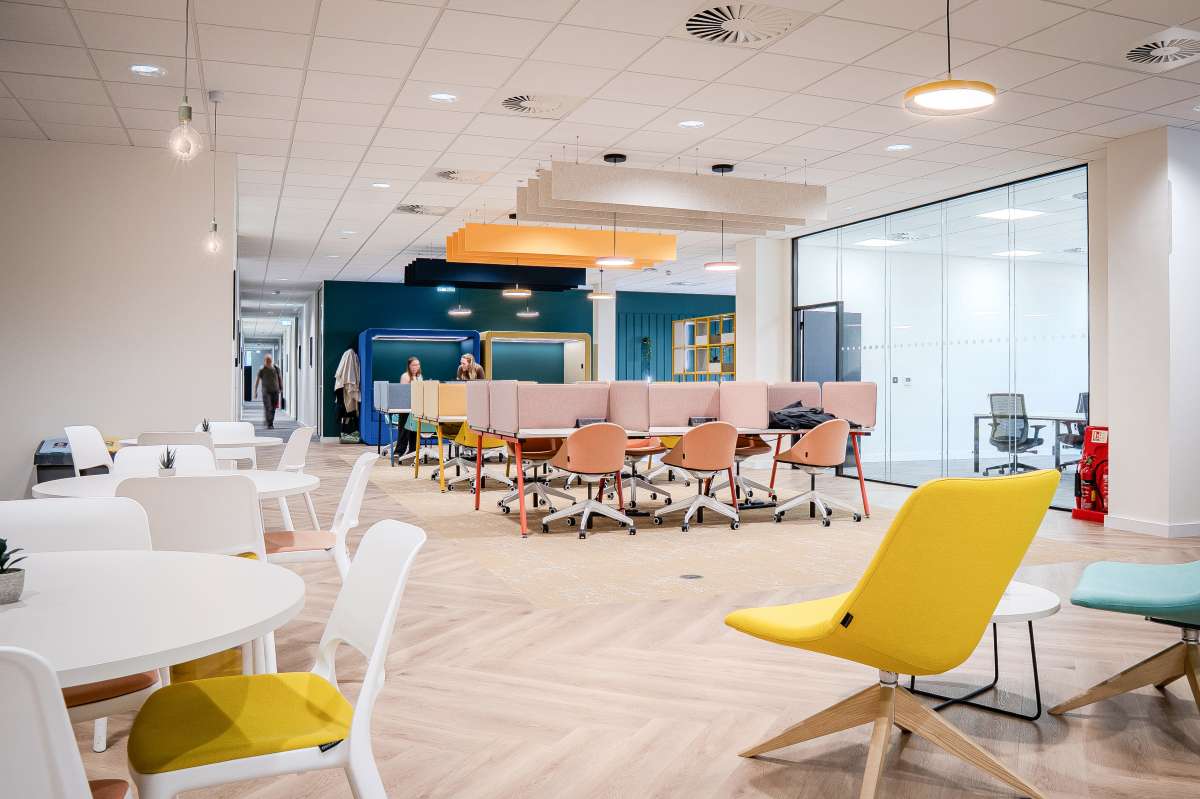 Office in West Yorkshire - photo 2