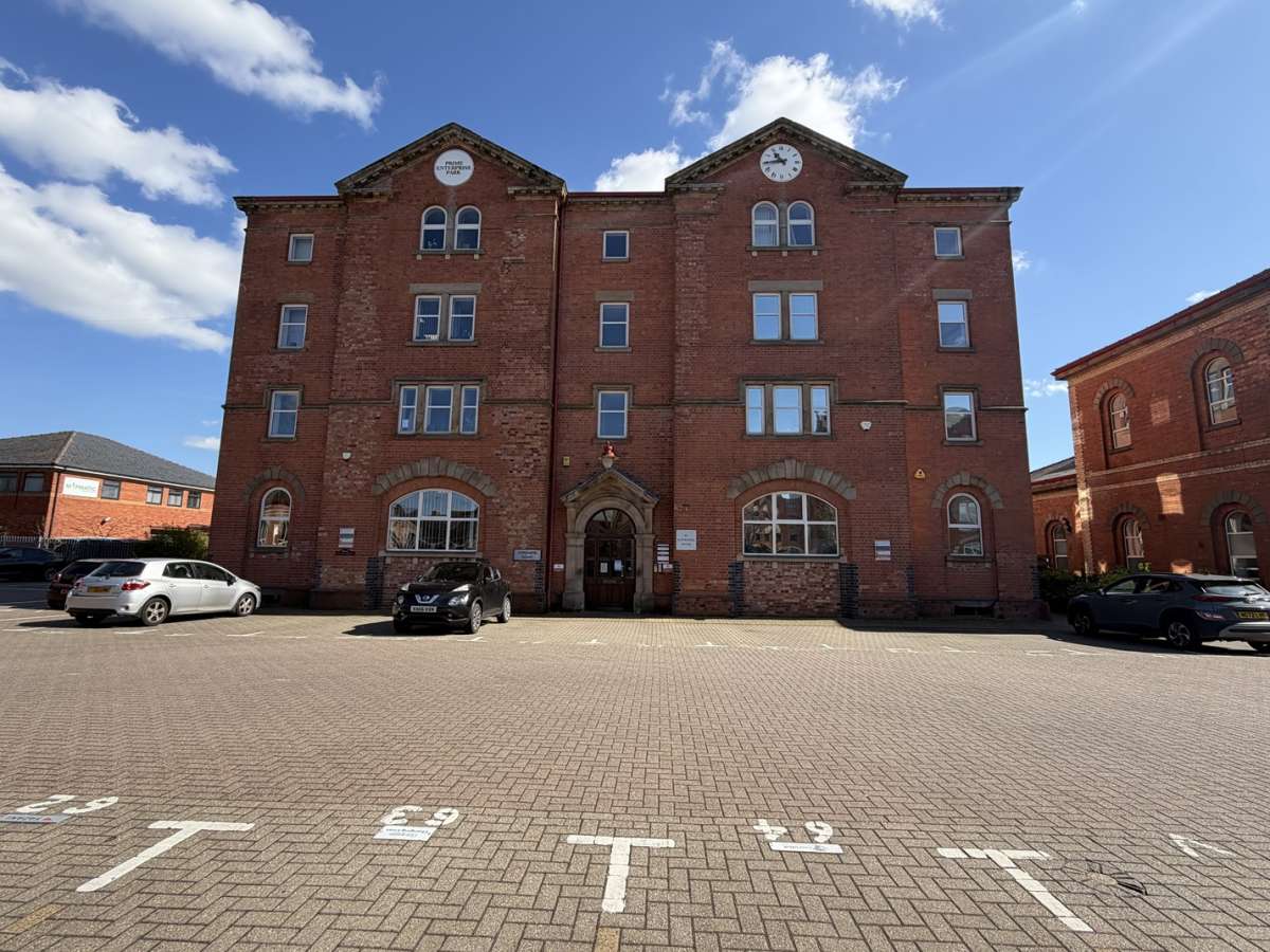 Office To Let, Derby