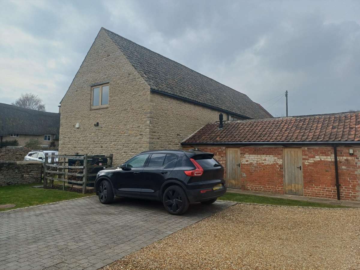 Office To Let, Wadenhoe
