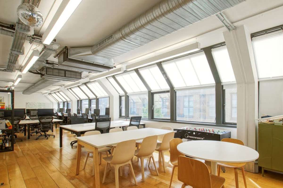 Office in London - photo 4