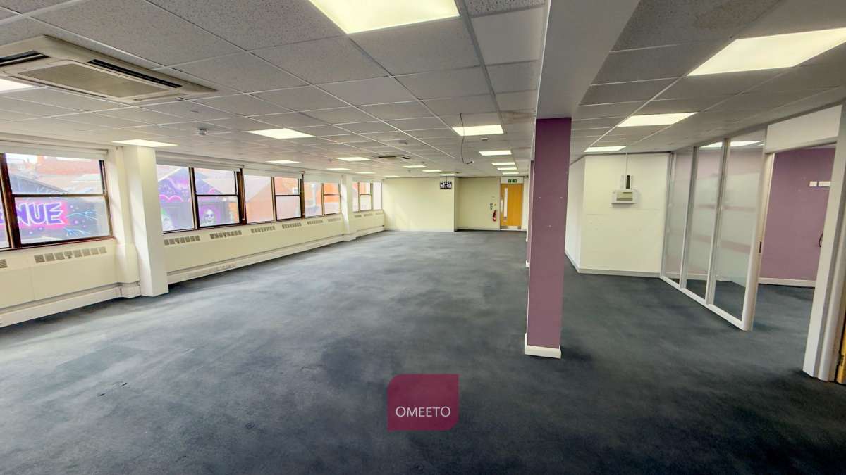 Office in Derby - photo 3