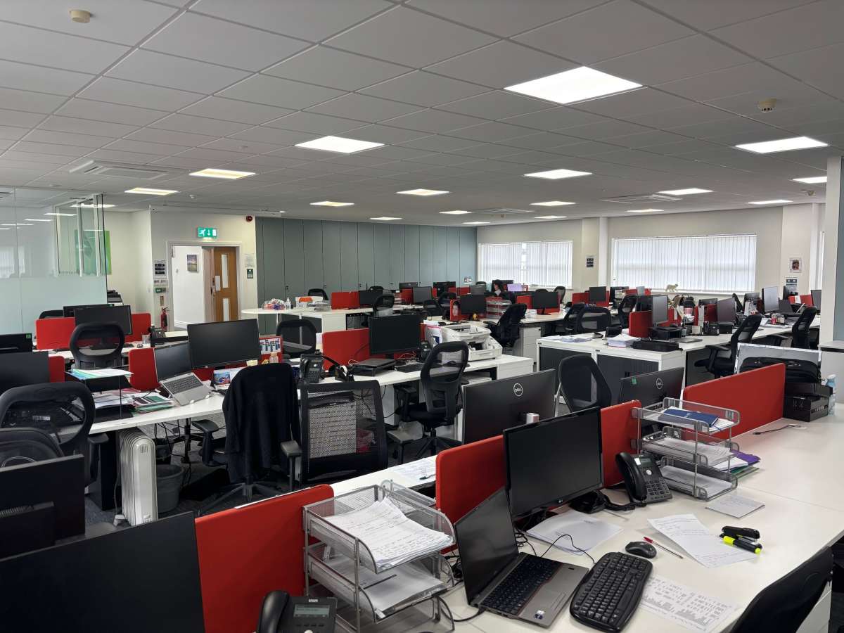 Office in Leicester - photo 4