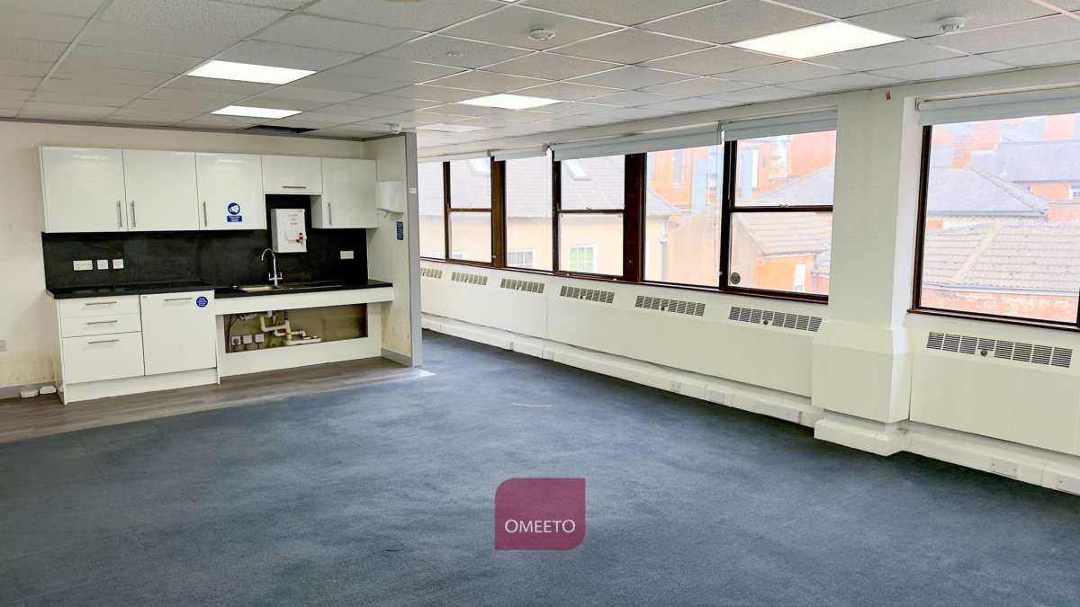Office in Derby - photo 4