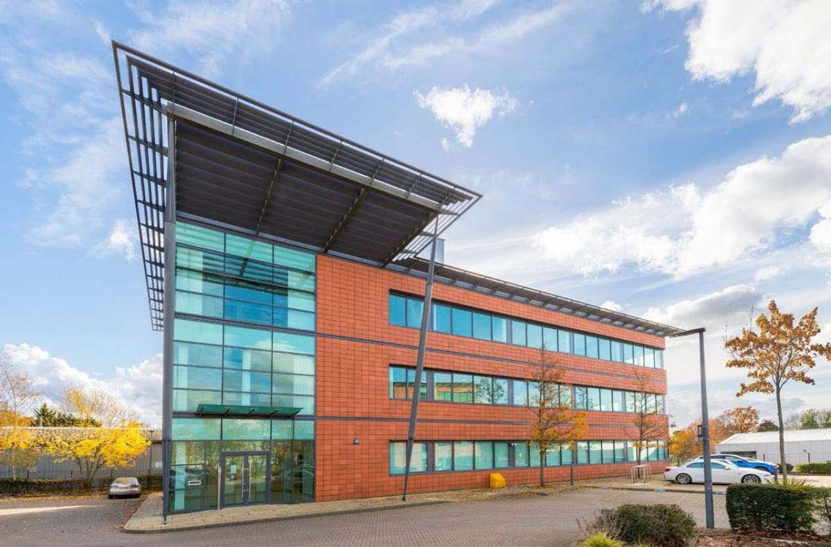 Office To Let, Crawley