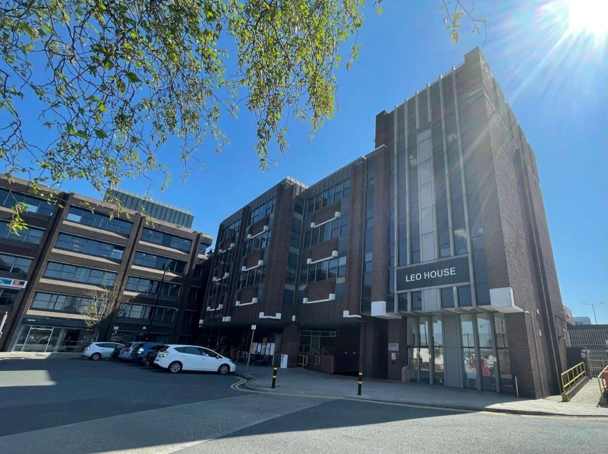 Office To Let, Wallington