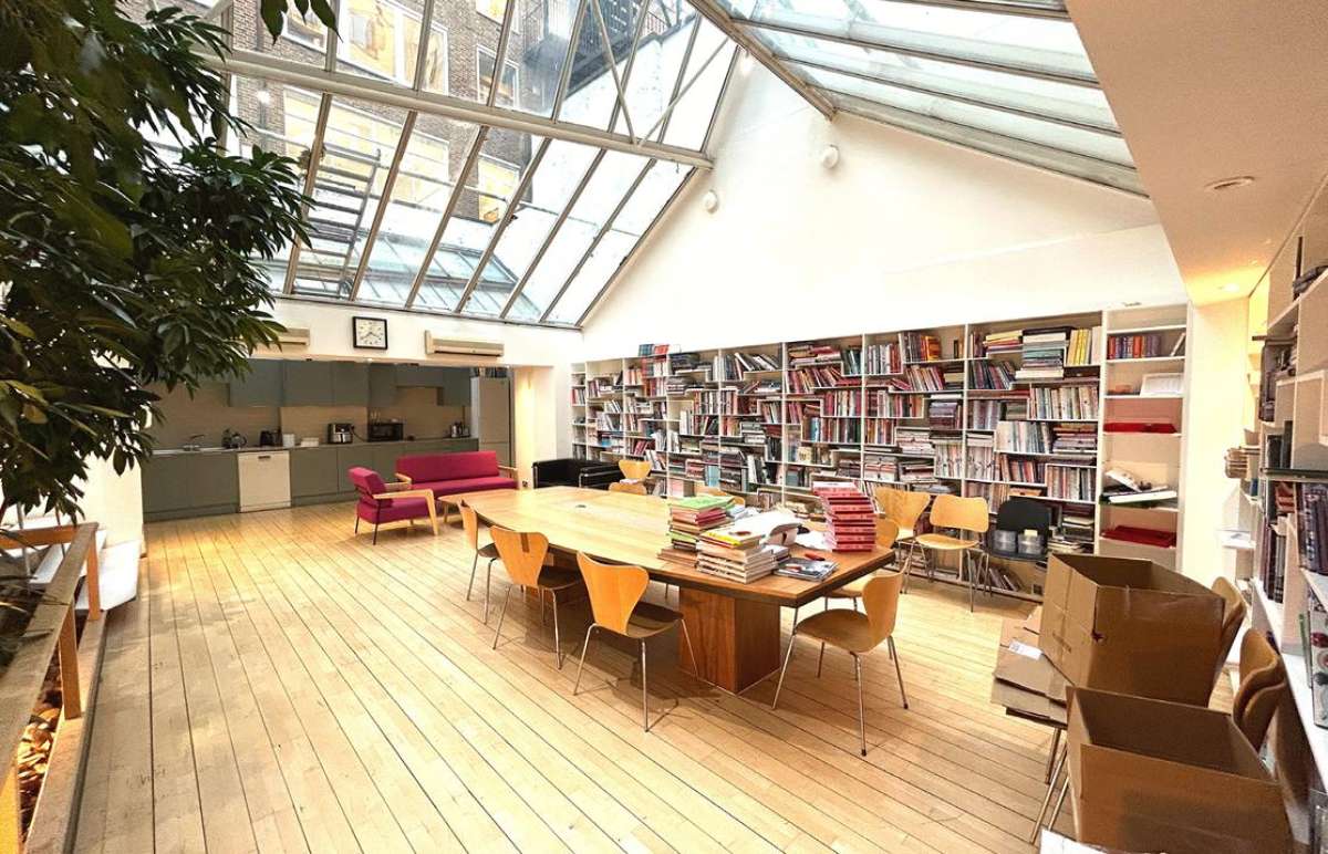 Office To Let, London