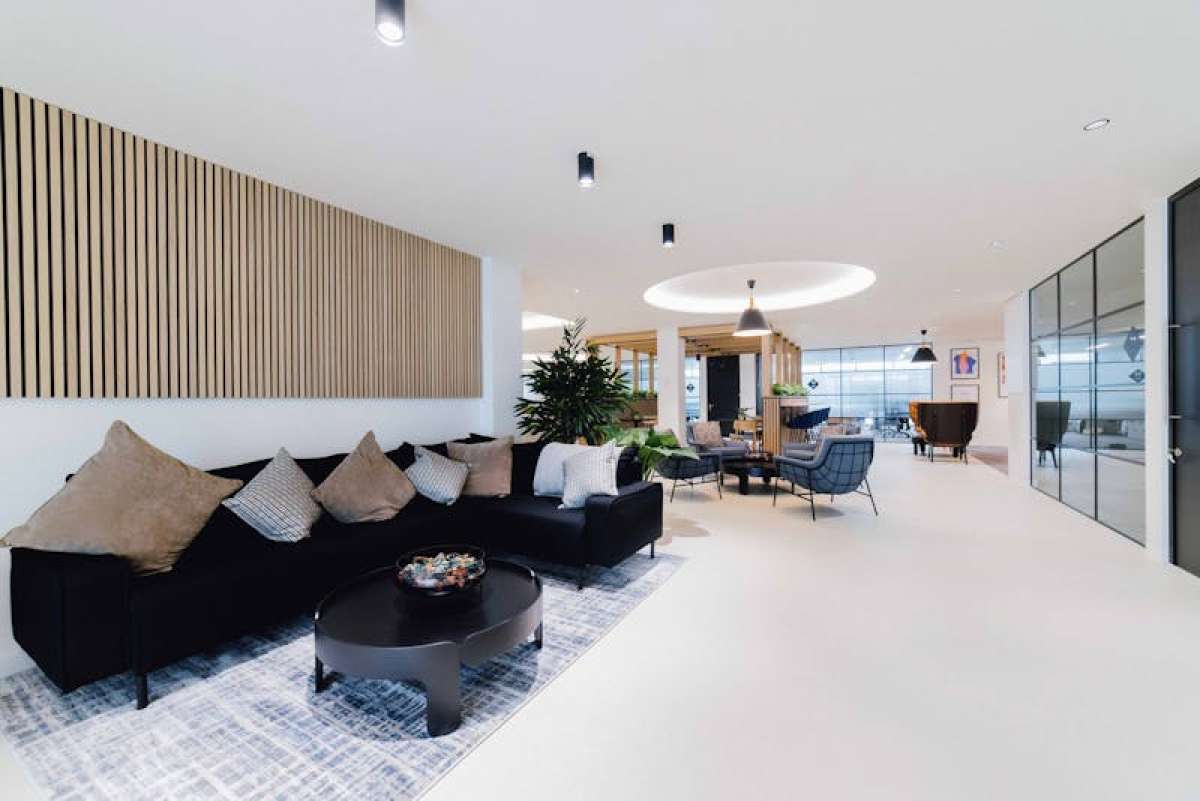 Office in Marlow - photo 3