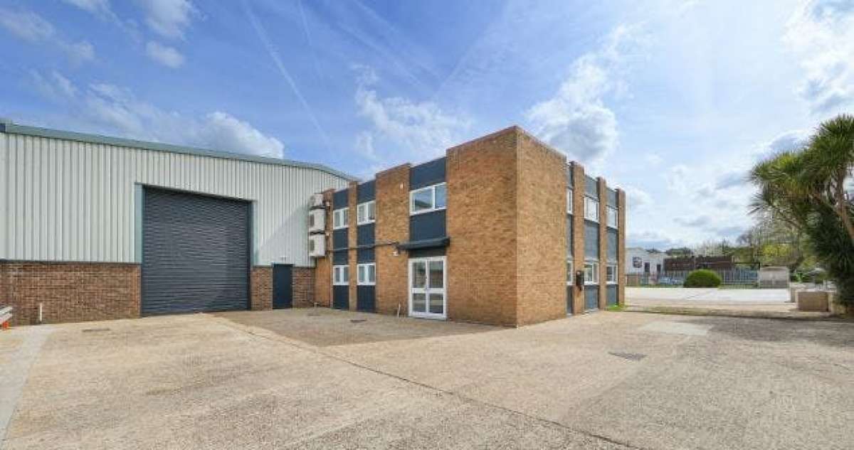 Office To Let, Grays