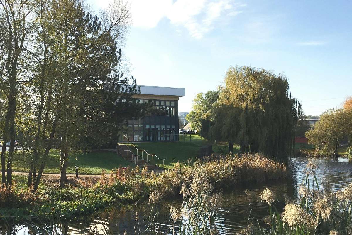 Office To Let, Dartford