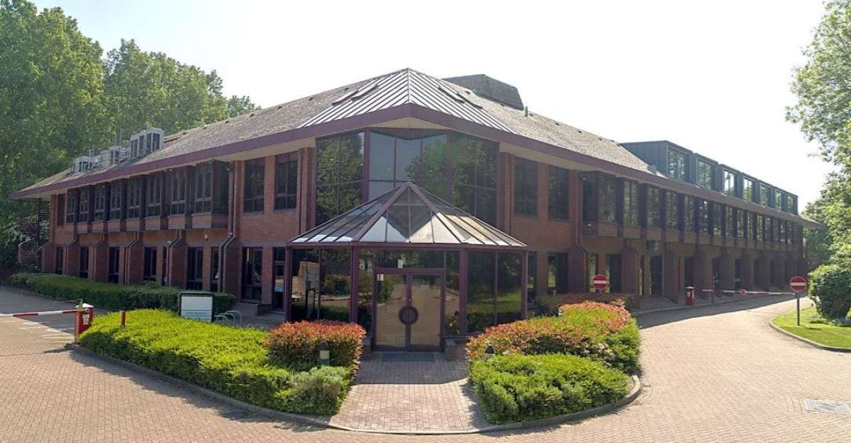 Office To Let, Dartford