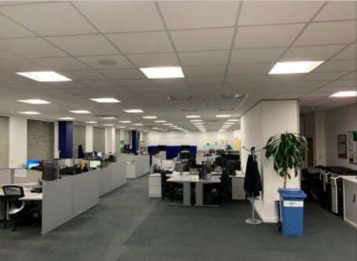 Office in Dartford - photo 2