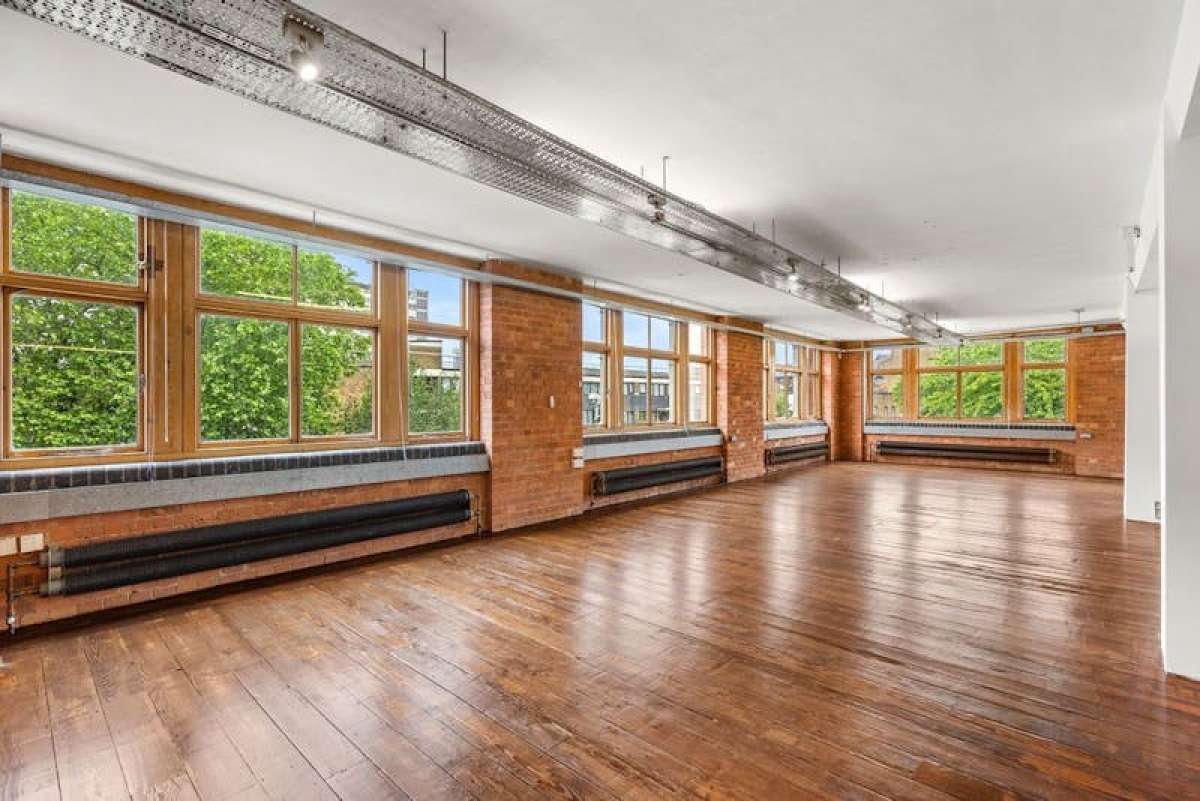 Office To Let, London