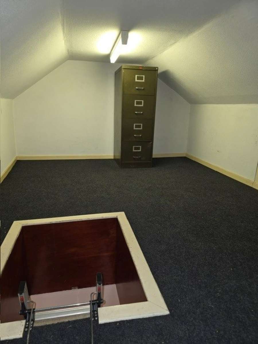 Office in Kilmarnock - photo 4