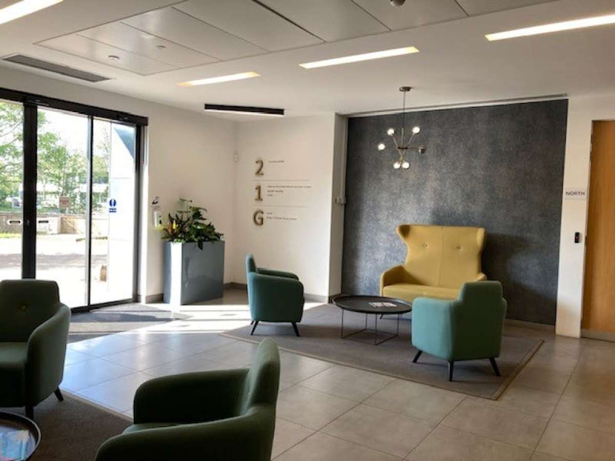 Office in Camberley - photo 3