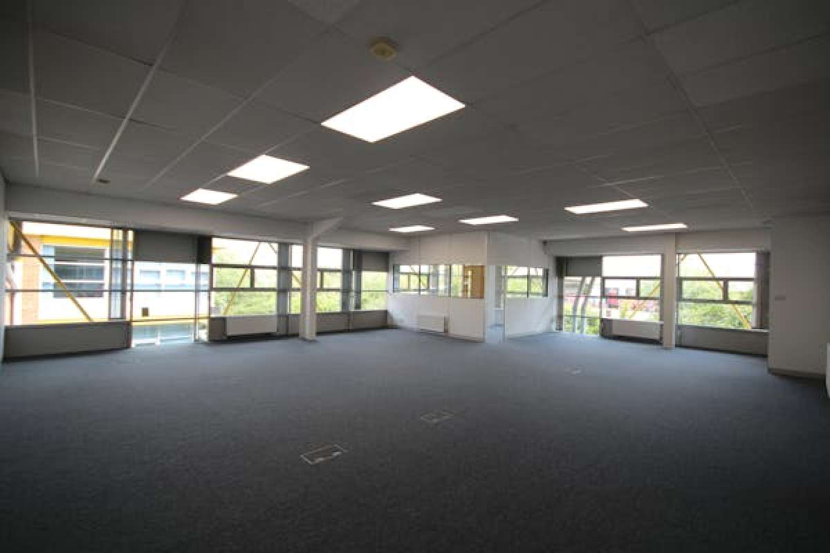 Office in Worcester - photo 3