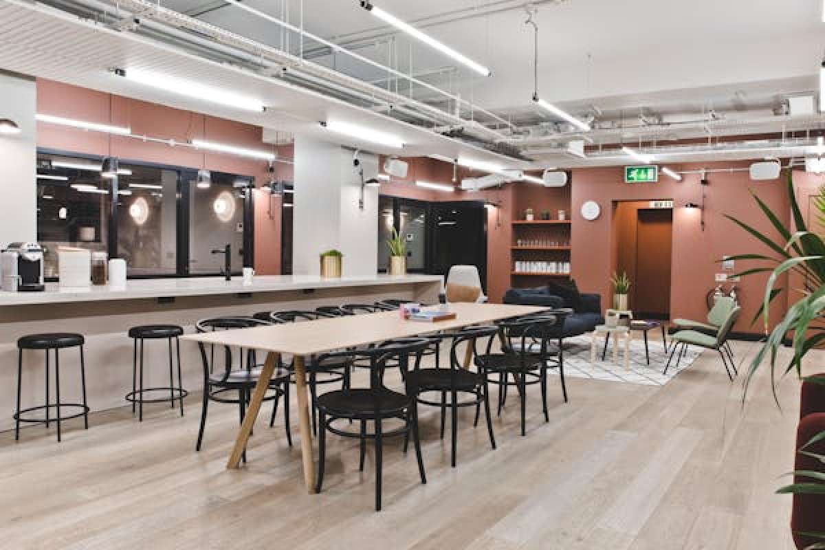 Office in London - photo 2
