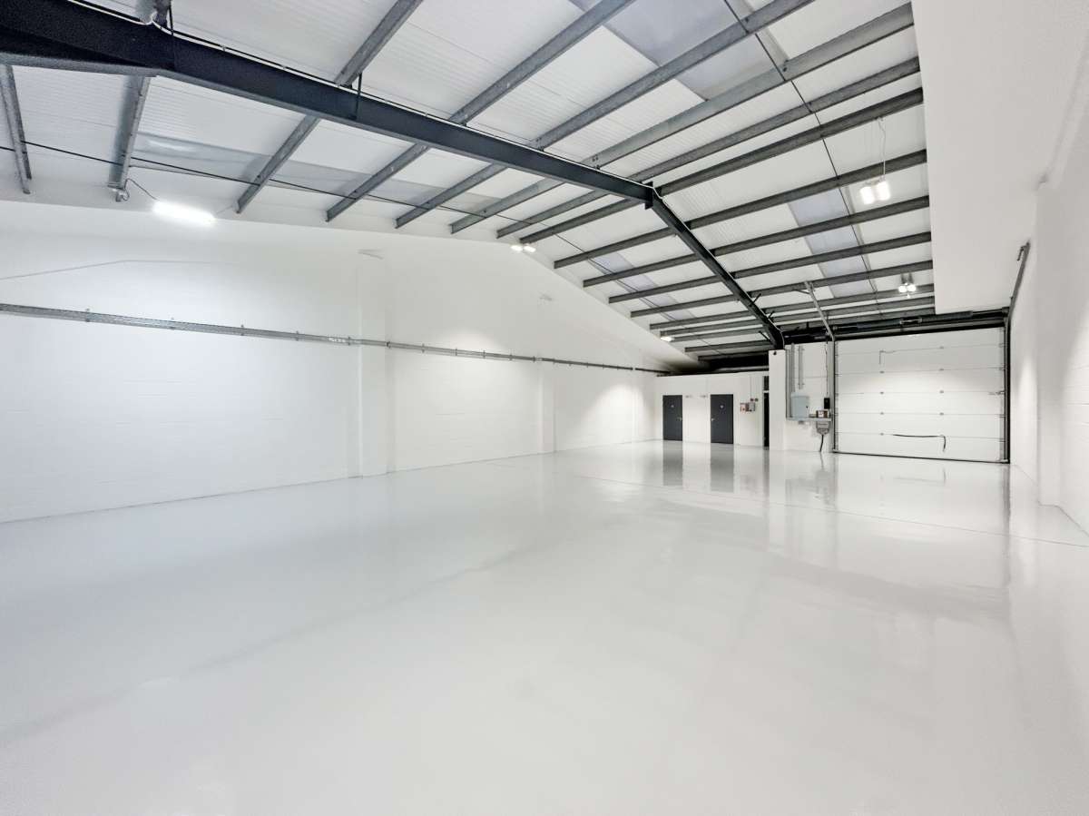 Industrial Unit in Chessington - photo 4