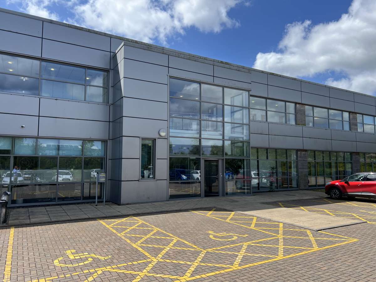 Office To Let, Wells