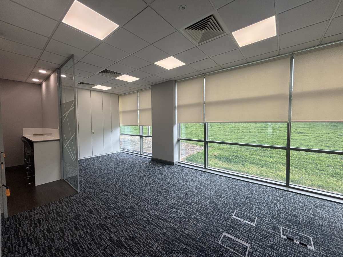 Office in Wells - photo 3