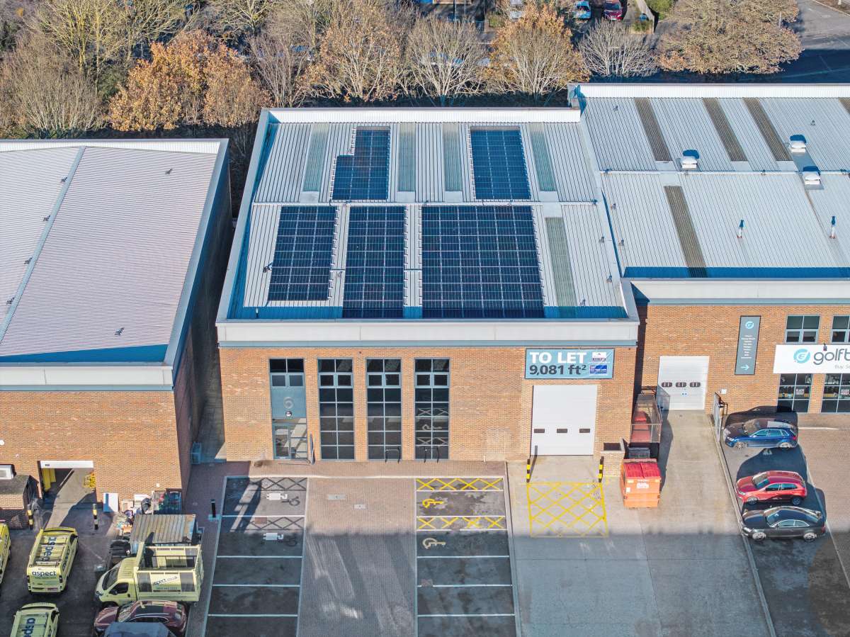 Industrial Unit in Chessington - photo 3