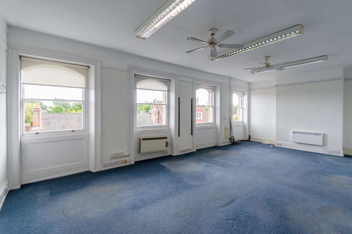 Office in Christchurch - photo 4
