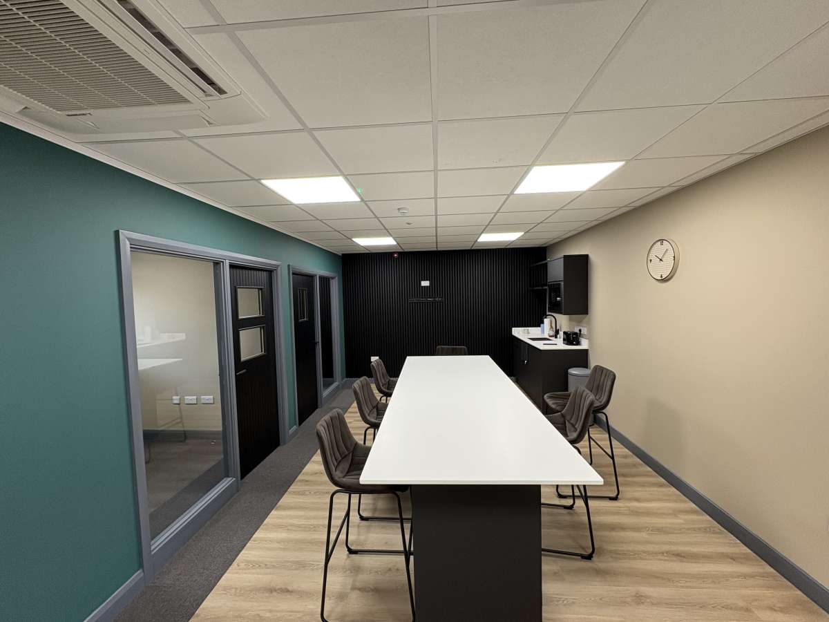 Office in Ashby de la Zouch - photo 3