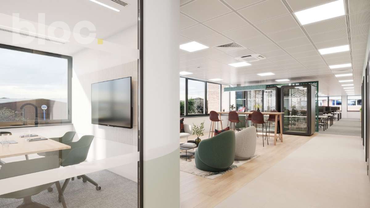 Office in Colchester - photo 3
